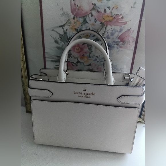 kate spade Handbags - Kate Spade White Handbag